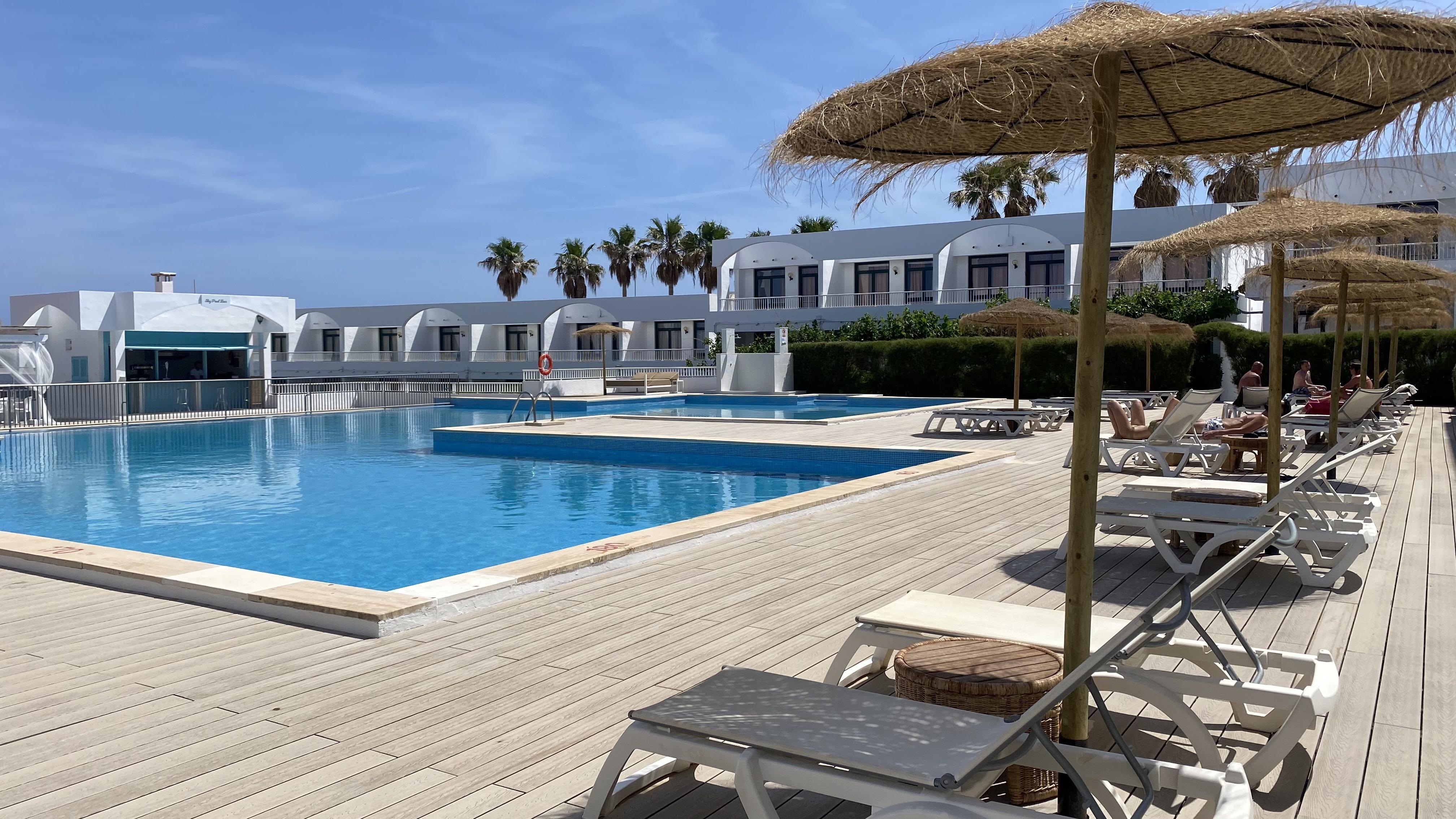 HOTEL APARTAMENTOS BEACH CLUB SON PARC 3* (Spain) - from US$ 120 | BOOKED